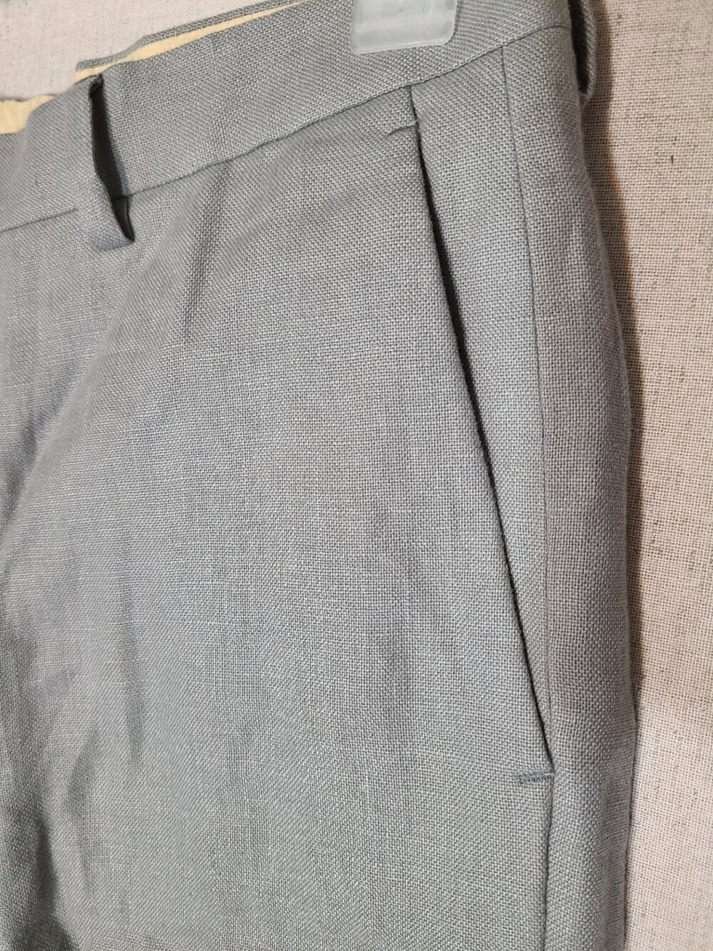 Men's J Crew Linen Dress Pants Actual 31 x 35.5 Light Grey Flat Front Lined